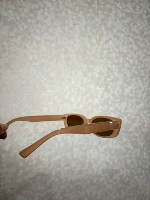 Vintage Fashionable Oval Shade Sunglasses